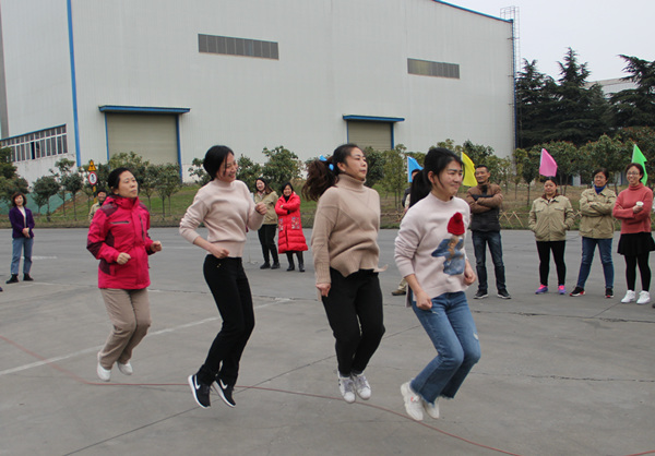 好嗨呦！襄陽重材的“女神們”！??！