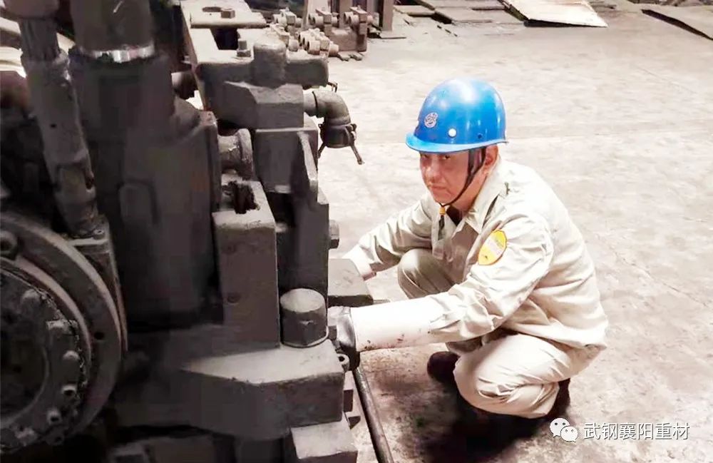 襄陽(yáng)重材謝民強(qiáng).jpg 襄陽(yáng)重材謝民強(qiáng).jpg